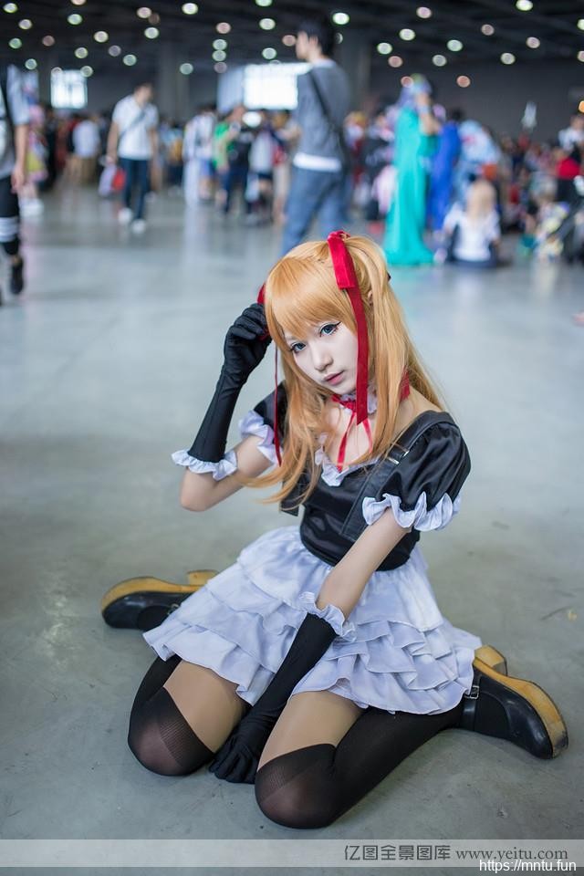 动漫展上的萌妹子们的清纯拍摄