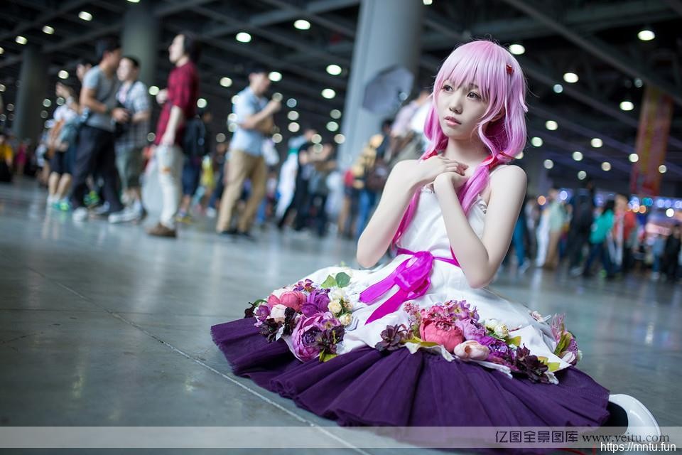 动漫展上的萌妹子们的清纯拍摄