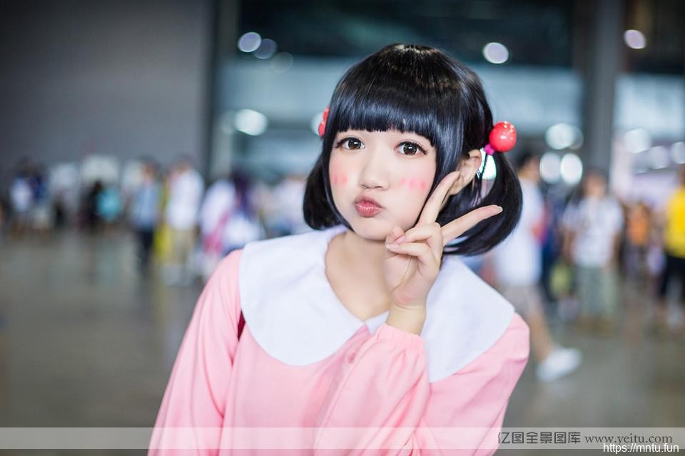 动漫展的美眉cosplay写真合集