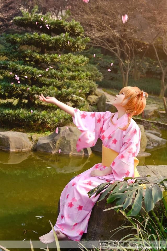 日系魔卡少女樱花下的COS