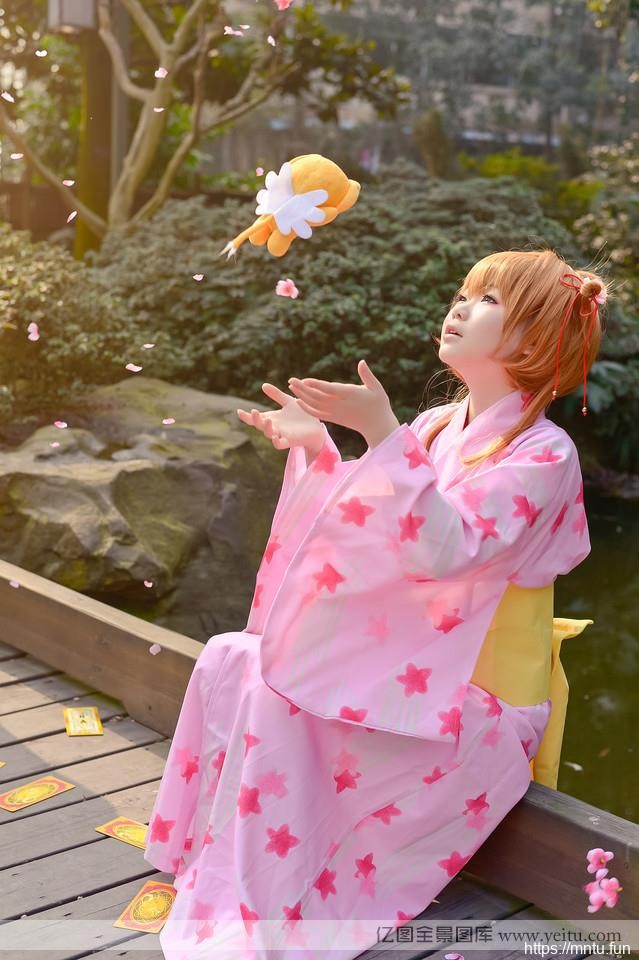 日系魔卡少女樱花下的COS