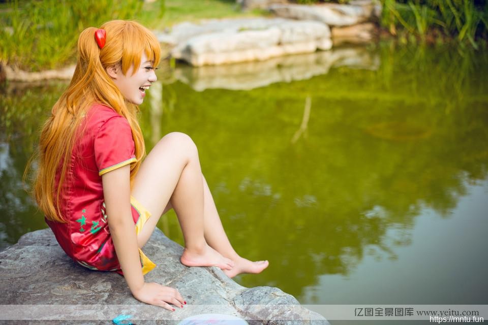 清纯小美女旗袍cosplay新世纪福音战士