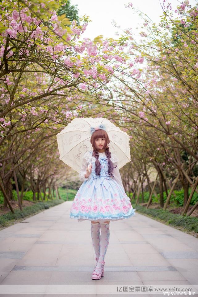 超萌沮纯小萝莉可爱迷人COSPLAY