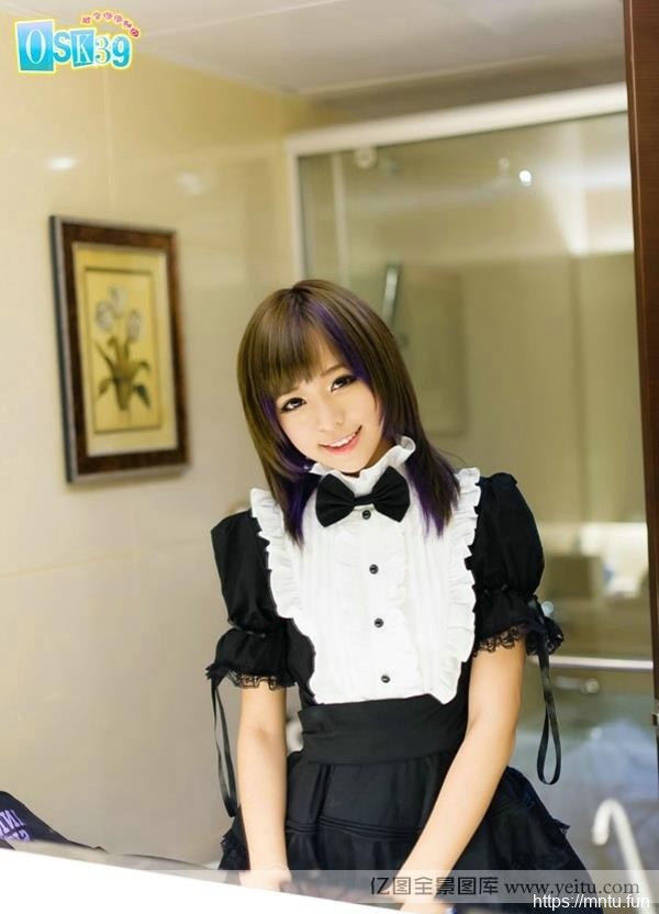 超萌清纯美少女女仆黑丝cosplay制服诱惑