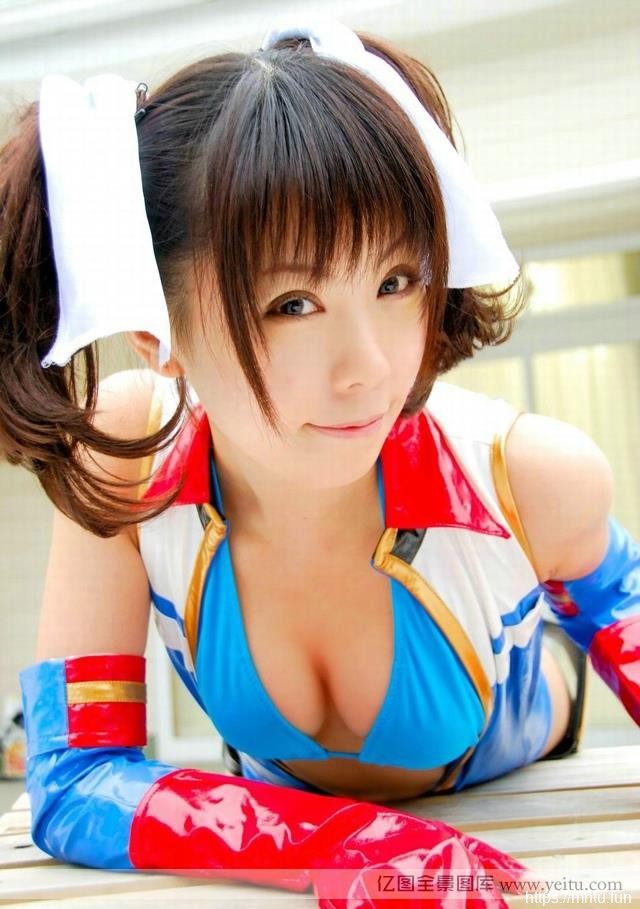 性感美女高清诱惑酥胸cosplay