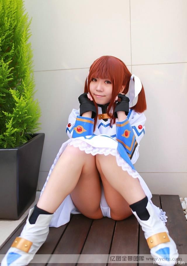 日系清纯美女性感迷人绝色姿态