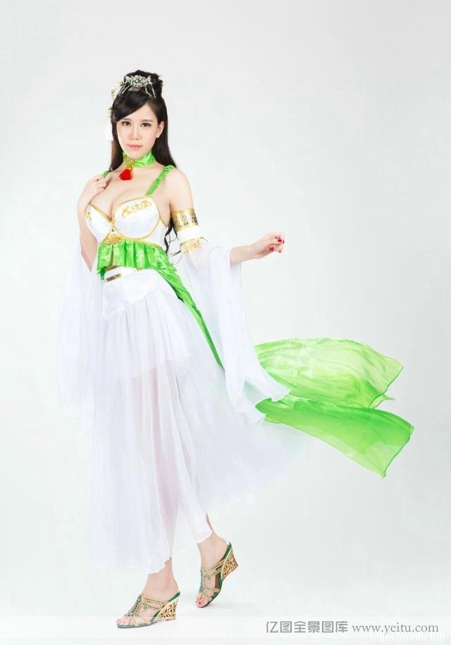 女装cosplay古装性感萌妹纸cosplay写真