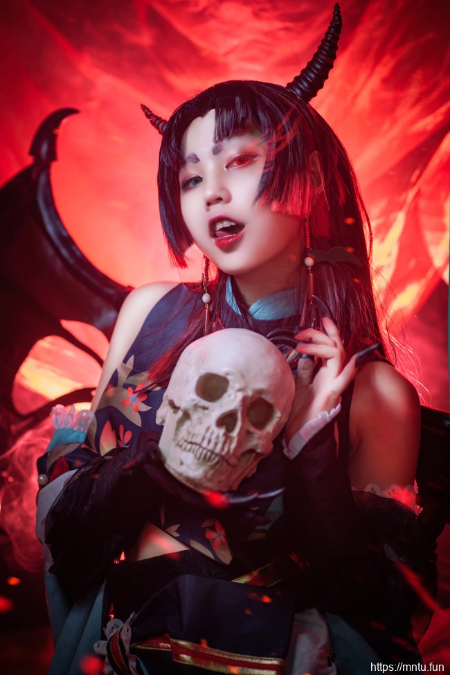 清纯萝莉深深Fuka COSPLAYcosplay动漫人物阴阳师吸血姬