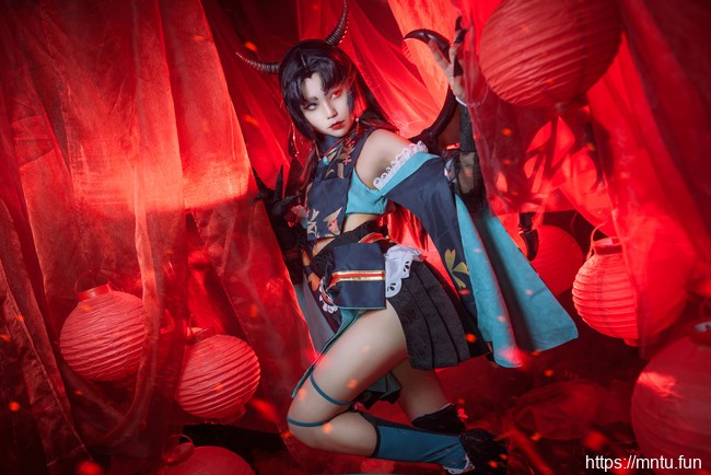 清纯萝莉深深Fuka COSPLAYcosplay动漫人物阴阳师吸血姬