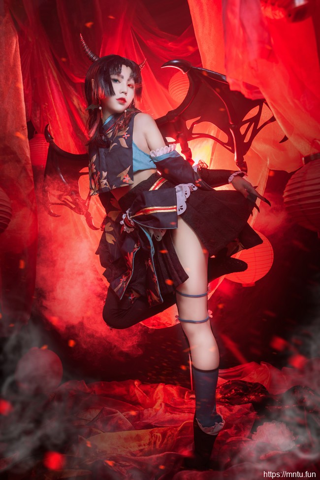 清纯萝莉深深Fuka COSPLAYcosplay动漫人物阴阳师吸血姬