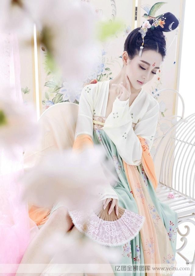 青春美少女唯美武媚娘c完美cosplayosplay