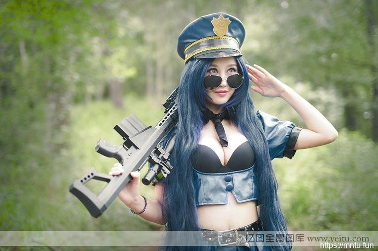 性感美女热cosplay大尺度辣制服诱惑cosplay