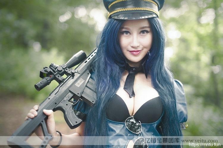 性感美女热cosplay大尺度辣制服诱惑cosplay