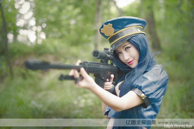 性感美女热cosplay大尺度辣制服诱惑cosplay