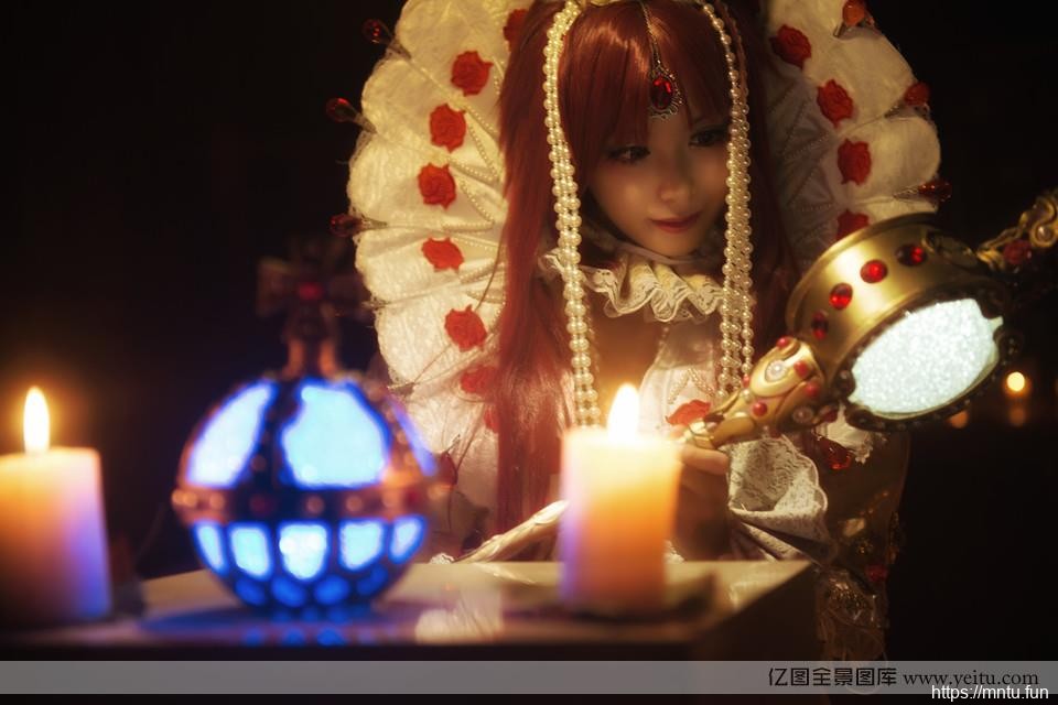 气场女王美艳cosp网上cosplaylay写真拍摄