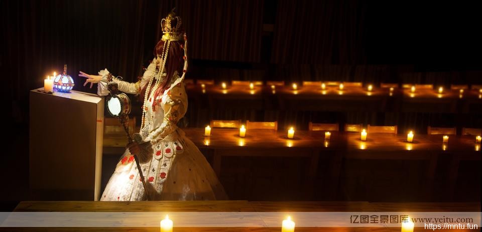 气场女王美艳cosp网上cosplaylay写真拍摄