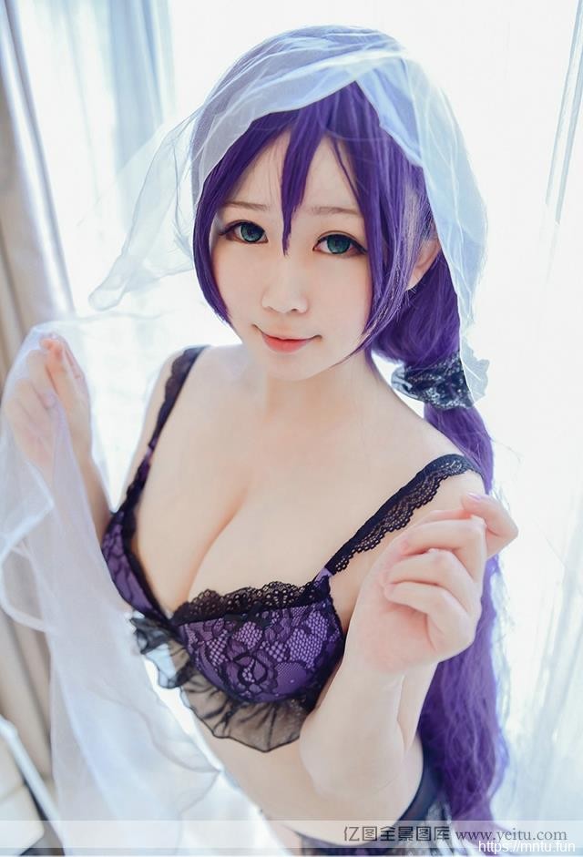 性感萝莉白嫩美胸cospcosplay真人lay