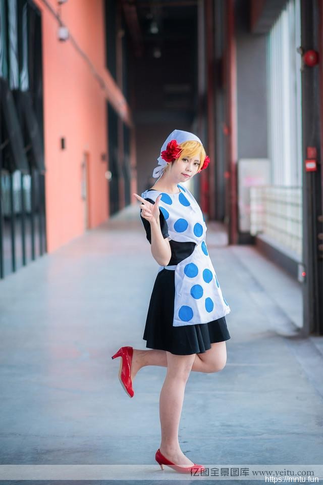 动cosplay节漫展上可爱美眉cosplay