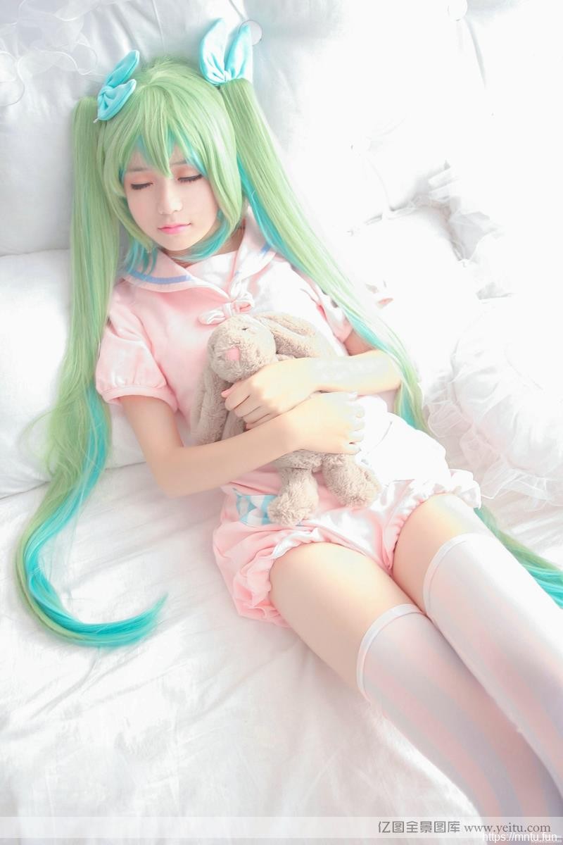 清纯美女少女甜美c大尺度cosplayosplay