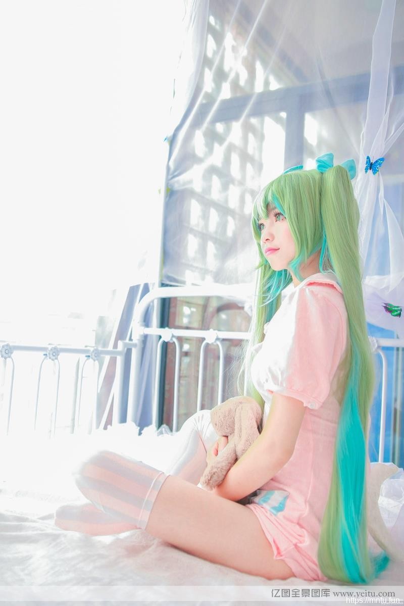 清纯美女少女甜美c大尺度cosplayosplay