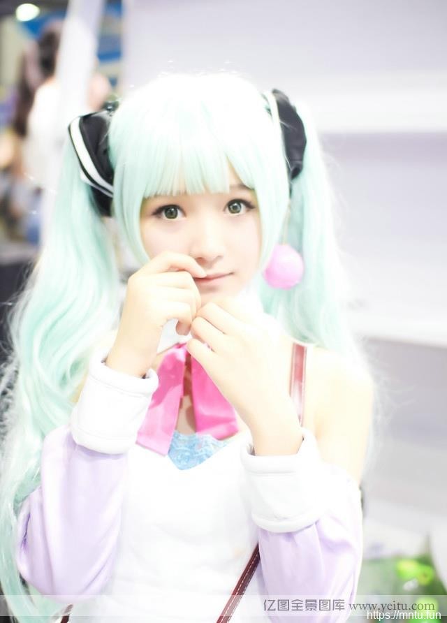 清新娃娃脸学生妹cosplay网站纯美cosplay