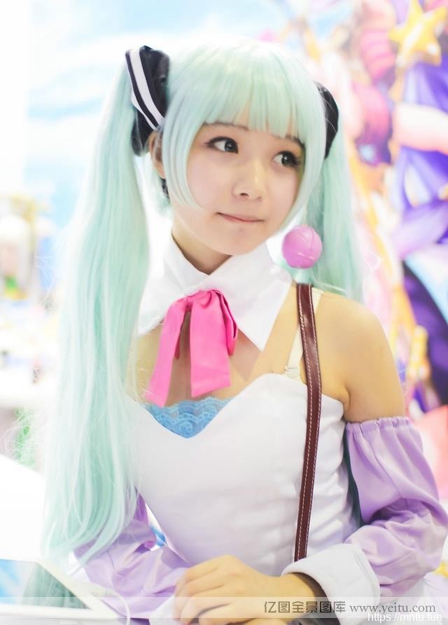 清新娃娃脸学生妹cosplay网站纯美cosplay