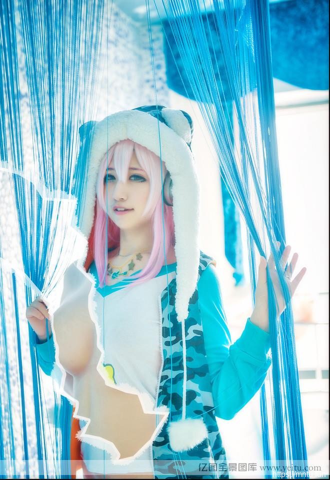 撕衣性感美少女cosplaycosplay动漫人物若隐若现