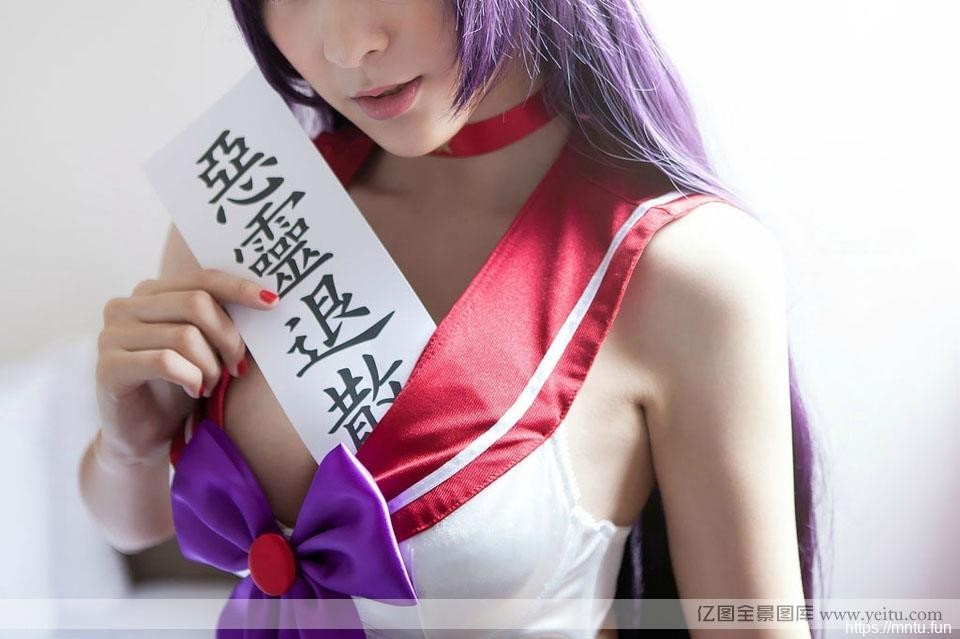 cosplay秀性感美艳女法师cosplay