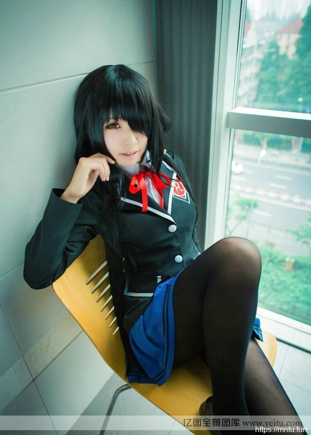 长发学生妹邪恶cosplay子黑丝迷情cosplay