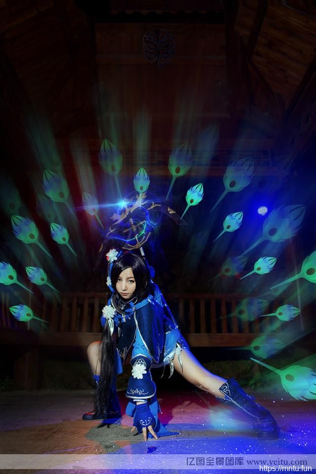 美风如画 气场少女英vrcosplayx气cosplay