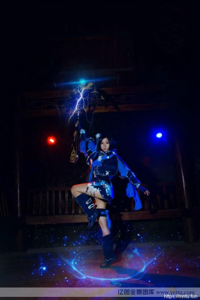 美风如画 气场少女英vrcosplayx气cosplay