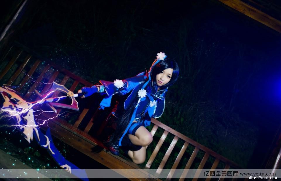 美风如画 气场少女英vrcosplayx气cosplay