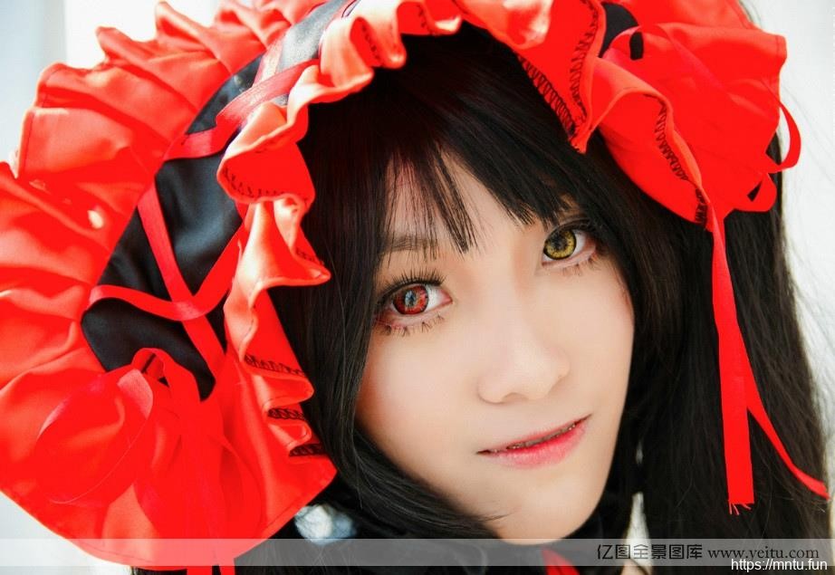 红衣如火气质少女倔强c动漫cosplay福利osplay