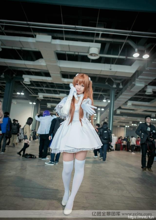 长cosplay照片发可爱美女清纯cosplay写真