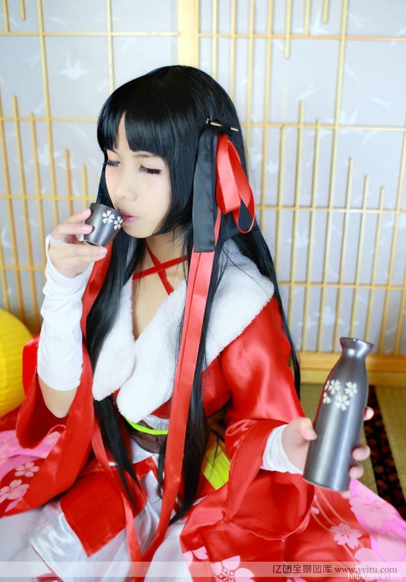 长发美女夜夜和服白丝清纯cosplcosplay明星ay