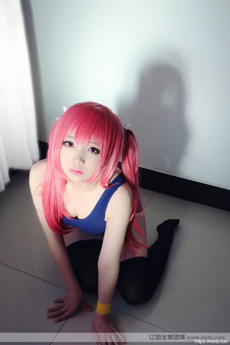 连体泳衣清纯少cosplay真人女cosplay性感迷人