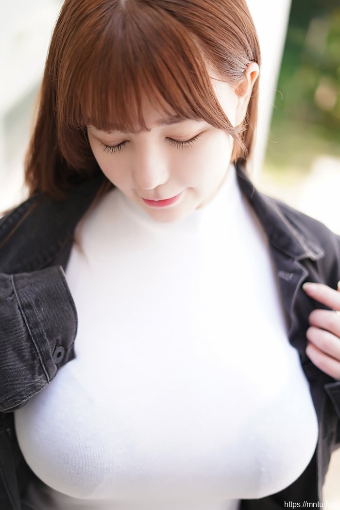 巨乳迷妹UU酱嫩滑豪乳玉腿惹人爱