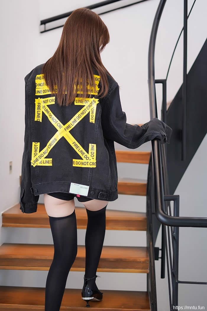 巨乳迷妹UU酱嫩滑豪乳玉腿惹人爱