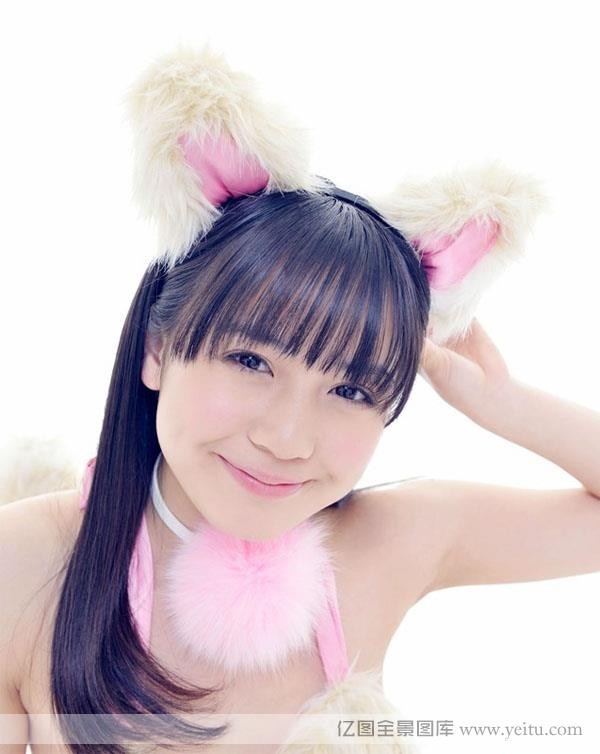 清纯少女变身性感兔女郎cocosplay大尺度splay