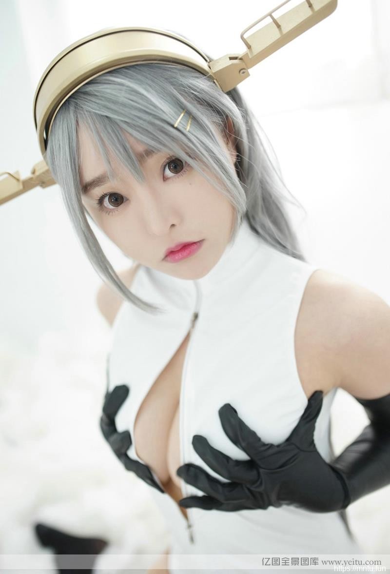 性感cosplay系列萌妹子大胆开胸泳衣cosplay舰娘