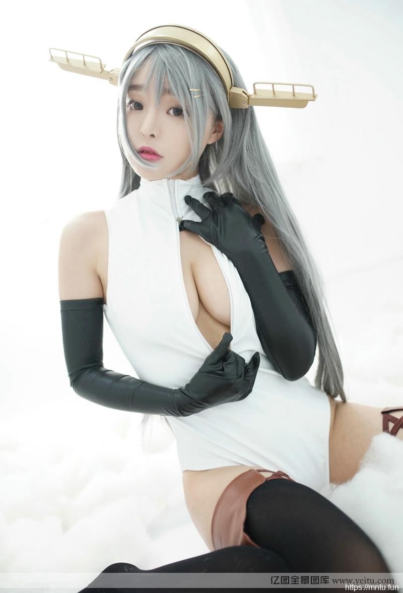 性感cosplay系列萌妹子大胆开胸泳衣cosplay舰娘