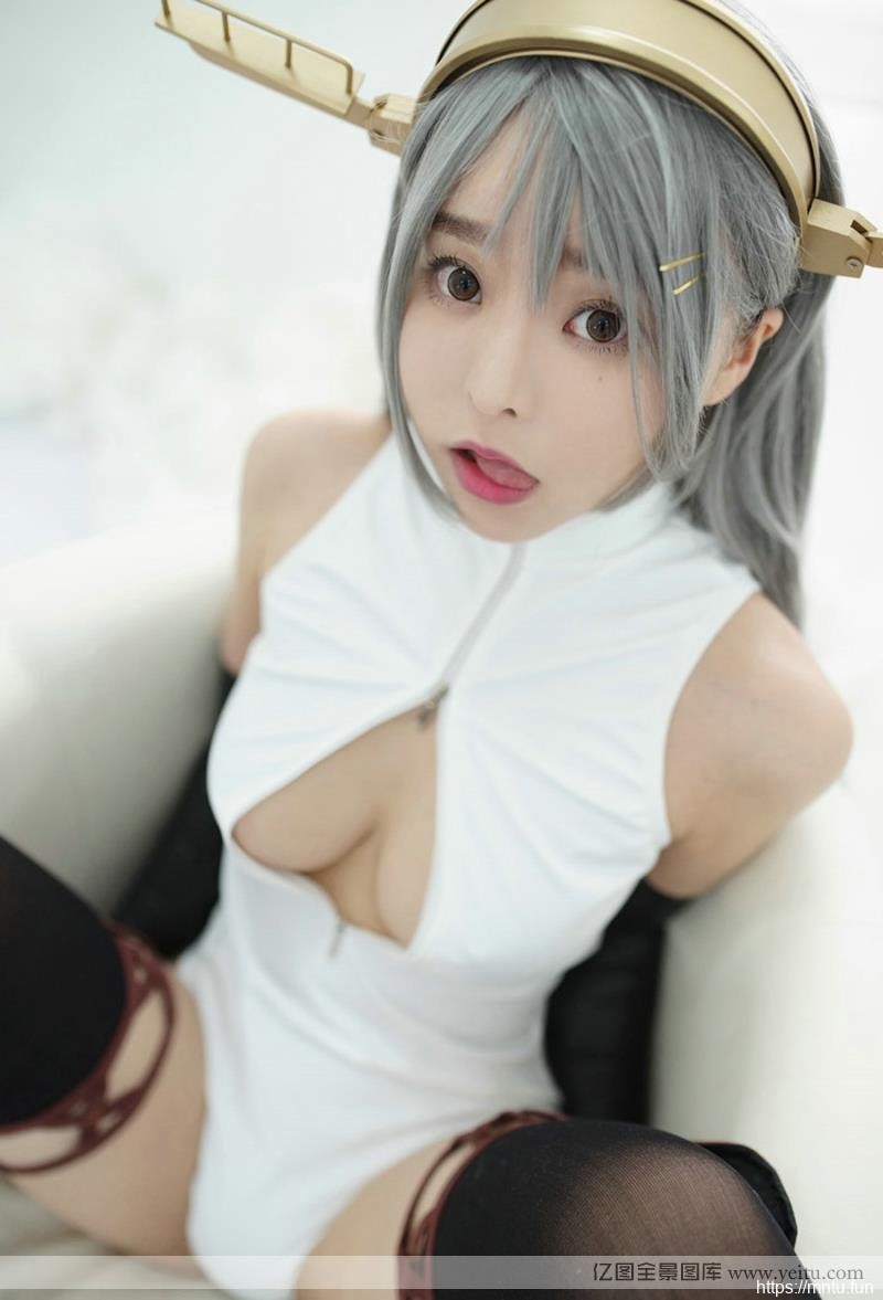 性感cosplay系列萌妹子大胆开胸泳衣cosplay舰娘