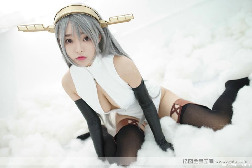 性感cosplay系列萌妹子大胆开胸泳衣cosplay舰娘