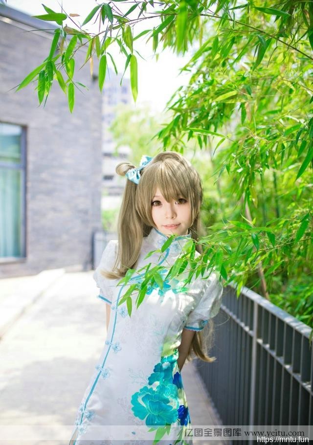 清纯可超级cosplay爱白皙美少女cosplay