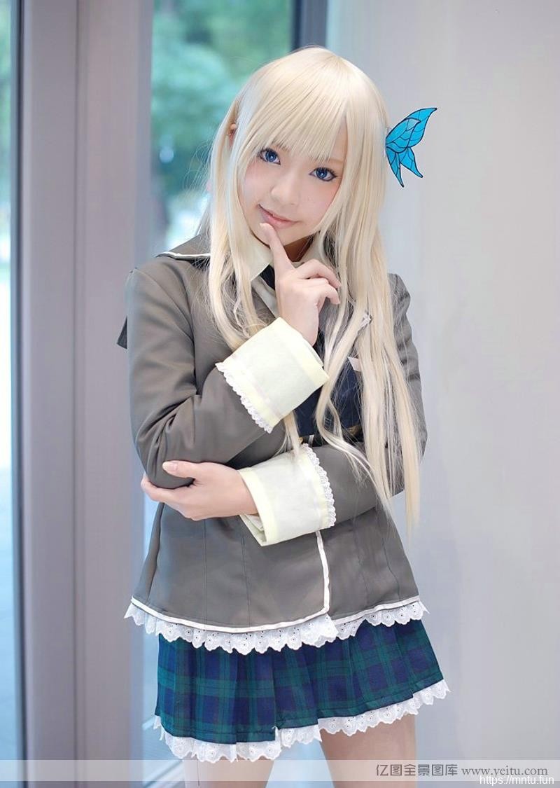 清纯可人的美网上cosplay少女柏崎星奈唯美cosplay