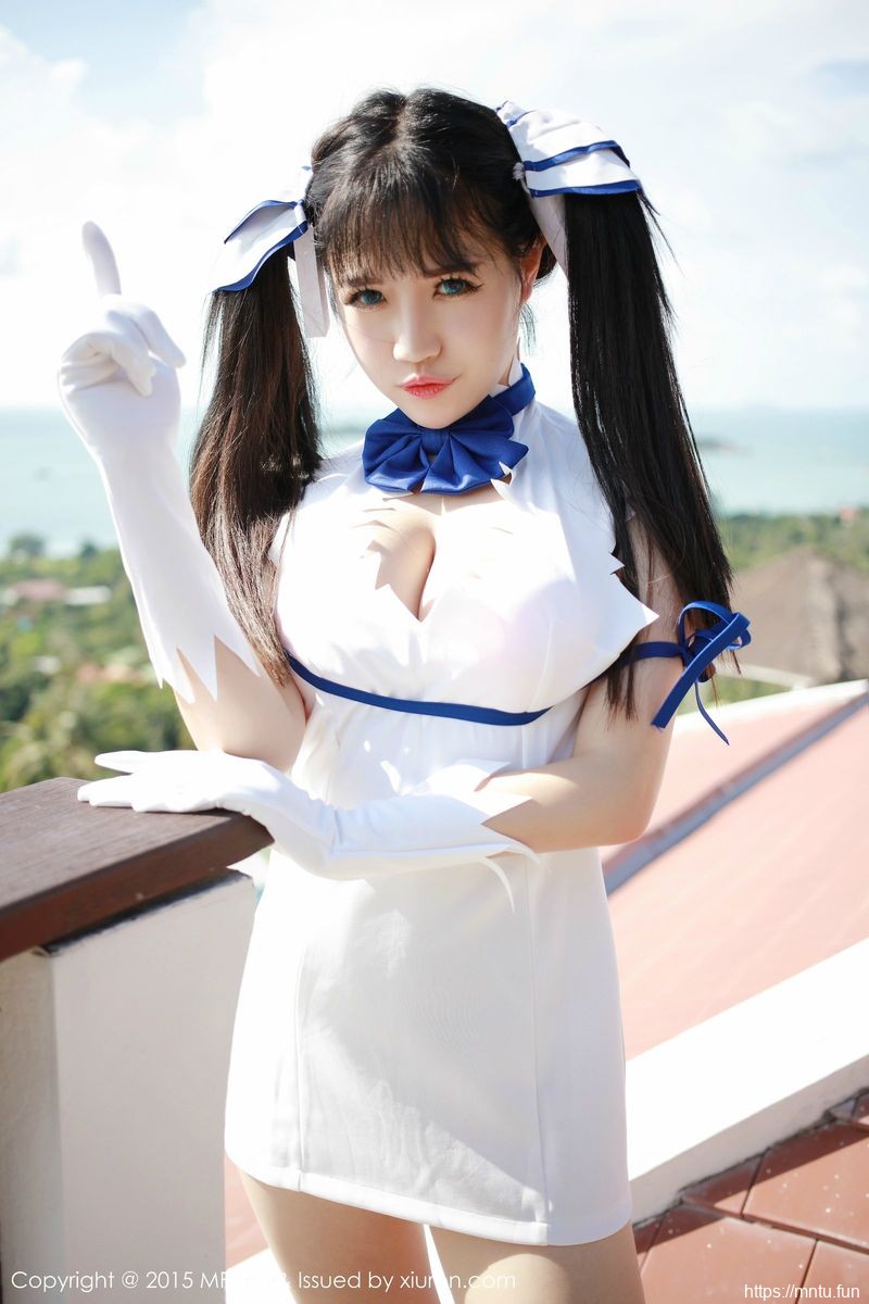 模范学院萌系美女徐cake童颜巨乳cospla完美cosplayy苏梅诱惑旅拍