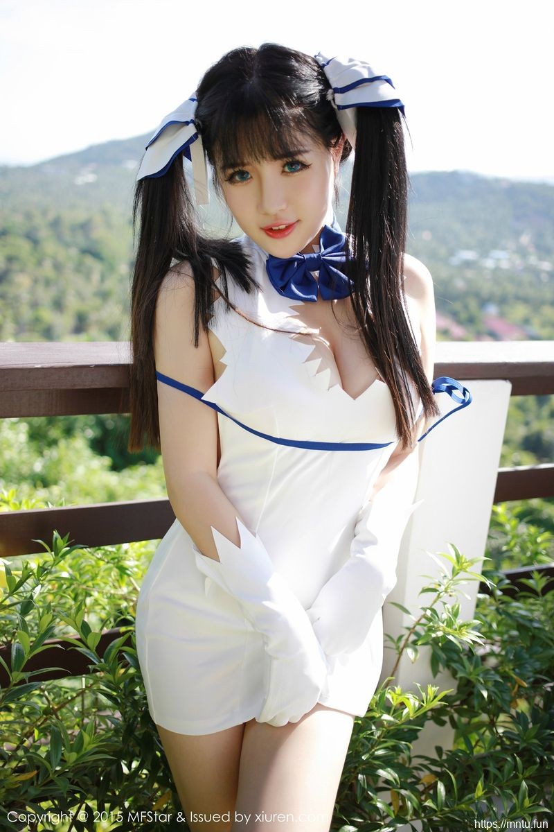 模范学院萌系美女徐cake童颜巨乳cospla完美cosplayy苏梅诱惑旅拍