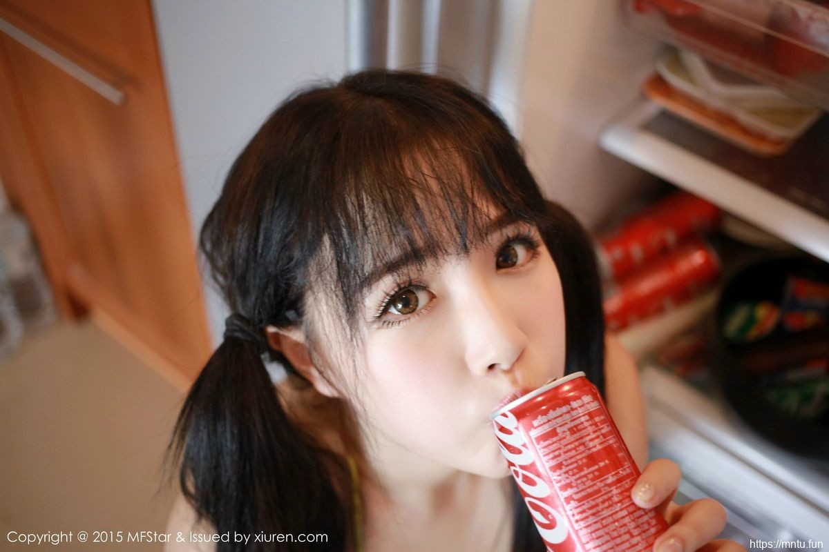 模范学院萌系美女徐cake童颜巨乳cospla完美cosplayy苏梅诱惑旅拍