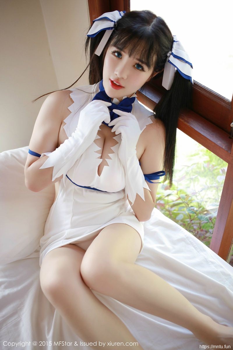 模范学院萌系美女徐cake童颜巨乳cospla完美cosplayy苏梅诱惑旅拍