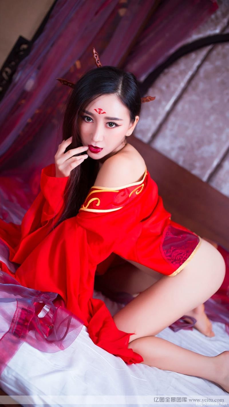 诱惑美女邹晶晶cosplcosplay制服ay花千骨